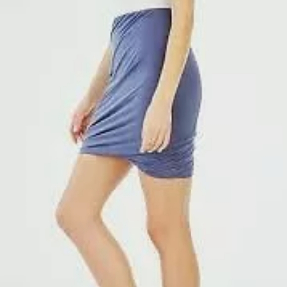 BCBGMAXZARIA Skirt - Picture 1 of 2